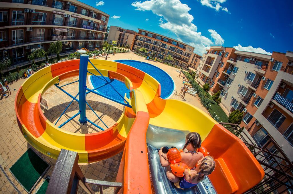 סאני ביץ' Waterpark Fort Apartments מראה חיצוני תמונה