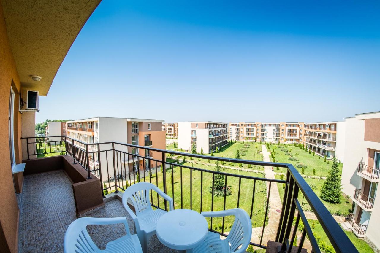 סאני ביץ' Waterpark Fort Apartments מראה חיצוני תמונה