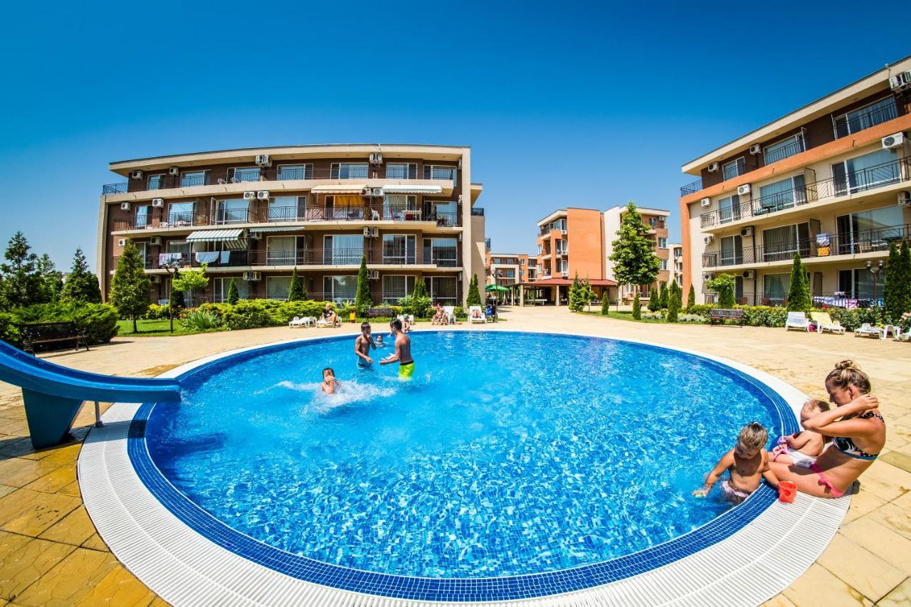 סאני ביץ' Waterpark Fort Apartments מראה חיצוני תמונה